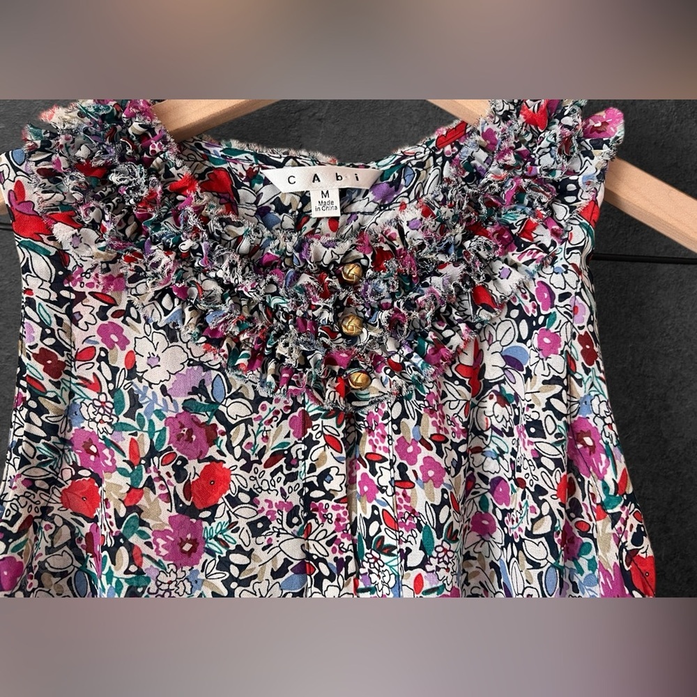 CAbi Liberty Floral Ruffle Sleeveless Tank Top #355 Size M - Picture 4 of 7